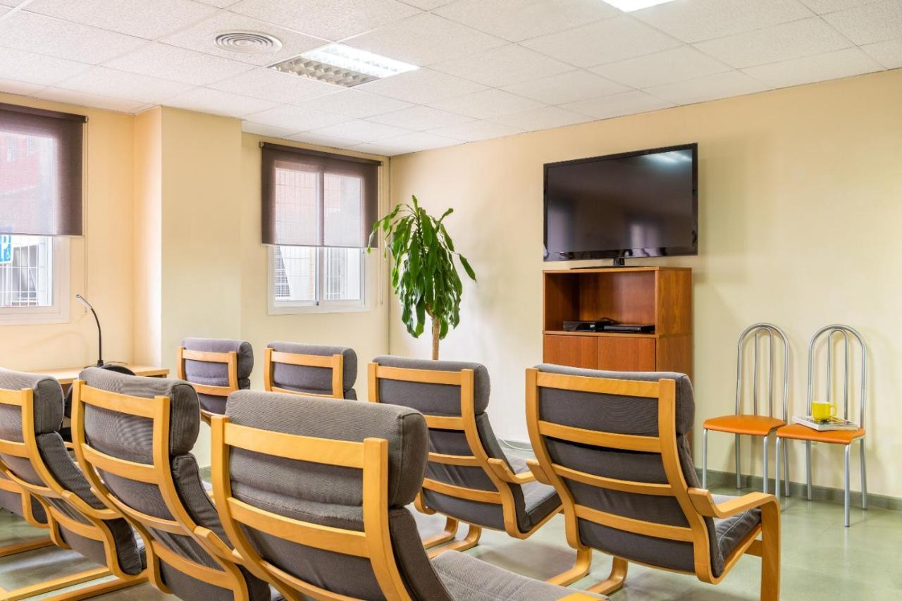 Micampus Upo Celestino Mutis Student Appartement Sevilla
